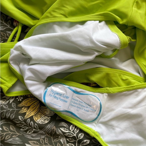 NWT Eloquii Lime Green One Piece Swimsuit Size 28 - Picture 2 of 3